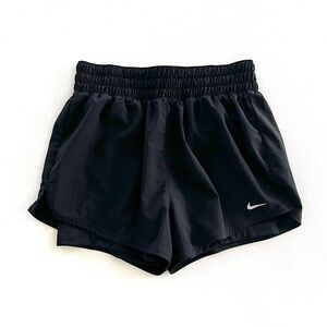 Nike One Dri-FIT High-Waisted 3" 2-in-1 Shorts in Black Size Small